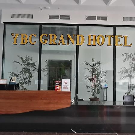 Ybc Grand Hotel Olongapo Ngoại thất bức ảnh