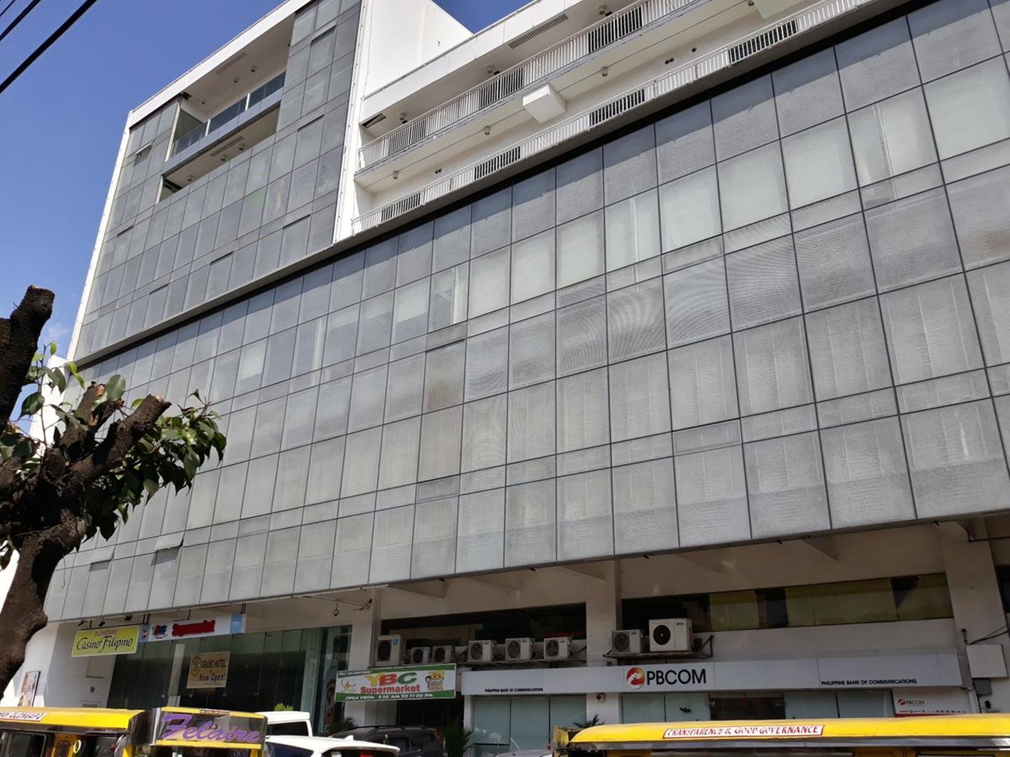 Ybc Grand Hotel Olongapo Ngoại thất bức ảnh